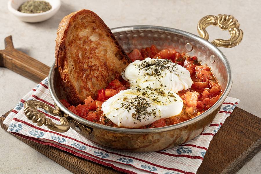 recipe image Pembe Domates ve Nane Soslu Çılbır