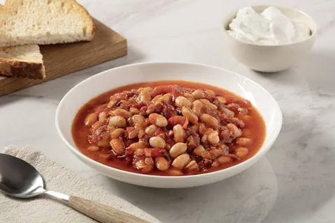 recipe image Köz Biber Ve Pastırmalı Kuru Fasulye
