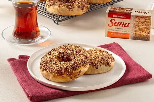 recipe image Lor Peynirli ve Dereotlu Simit Poğaça