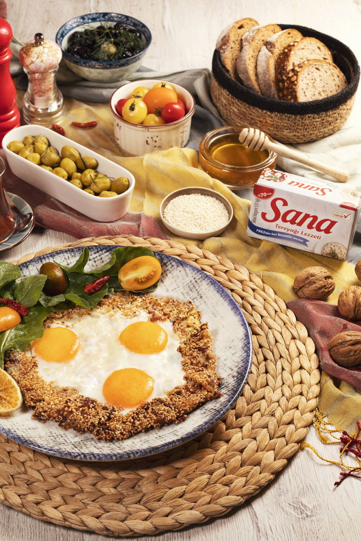 recipe image Susamlı Kaşarlı Yumurta