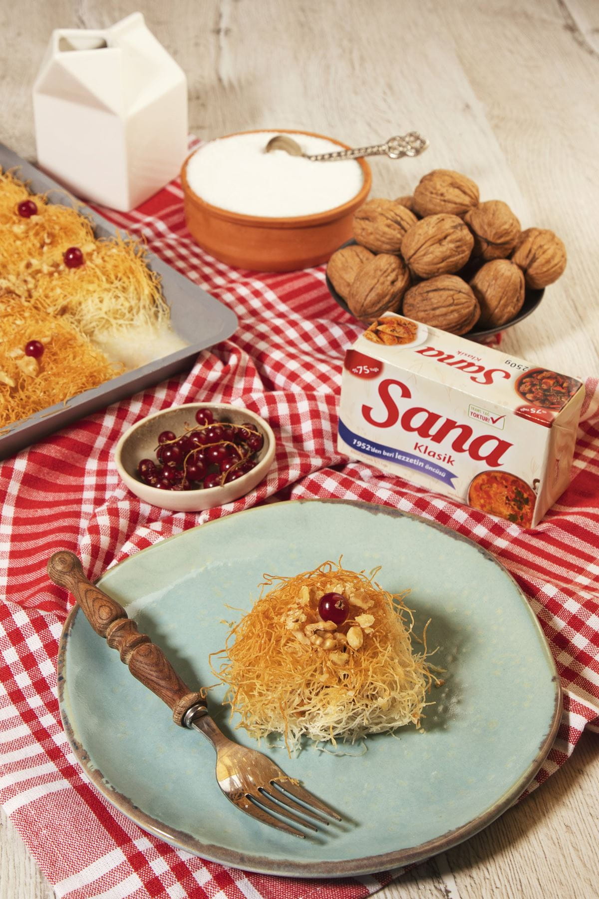 recipe image Sütlü Cevizli Kadayıf
