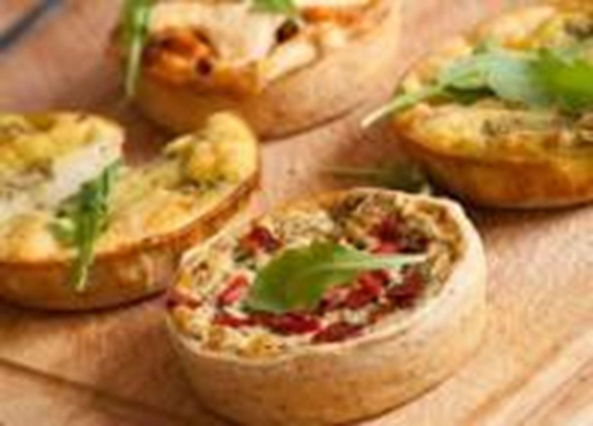 recipe image Acı peynirli mini tartlar